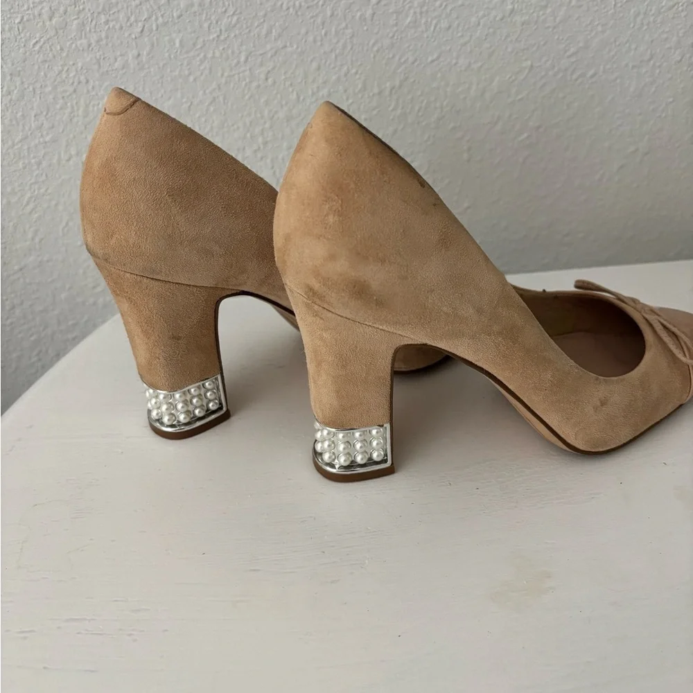 Karl Lagerfeld Naves Cap Round Toe Bow Block Heel Pearls Suede Nude Pumps